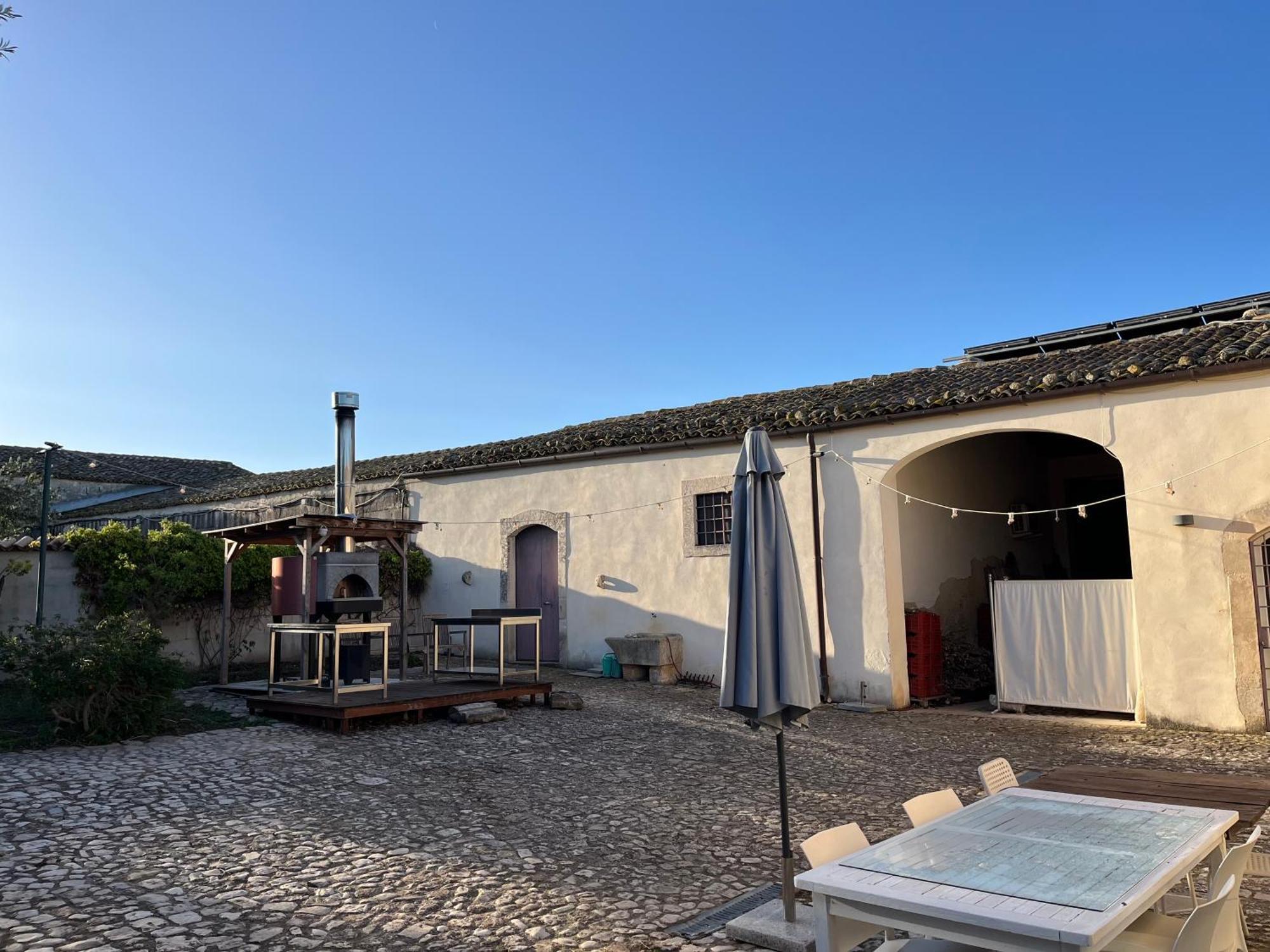 Dimora Di Dante Bed & Breakfast Chiaramonte Gulfi